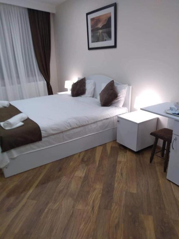 Luxury Apartment At Pirosmani 22 In Central Bordschomi Zimmer foto
